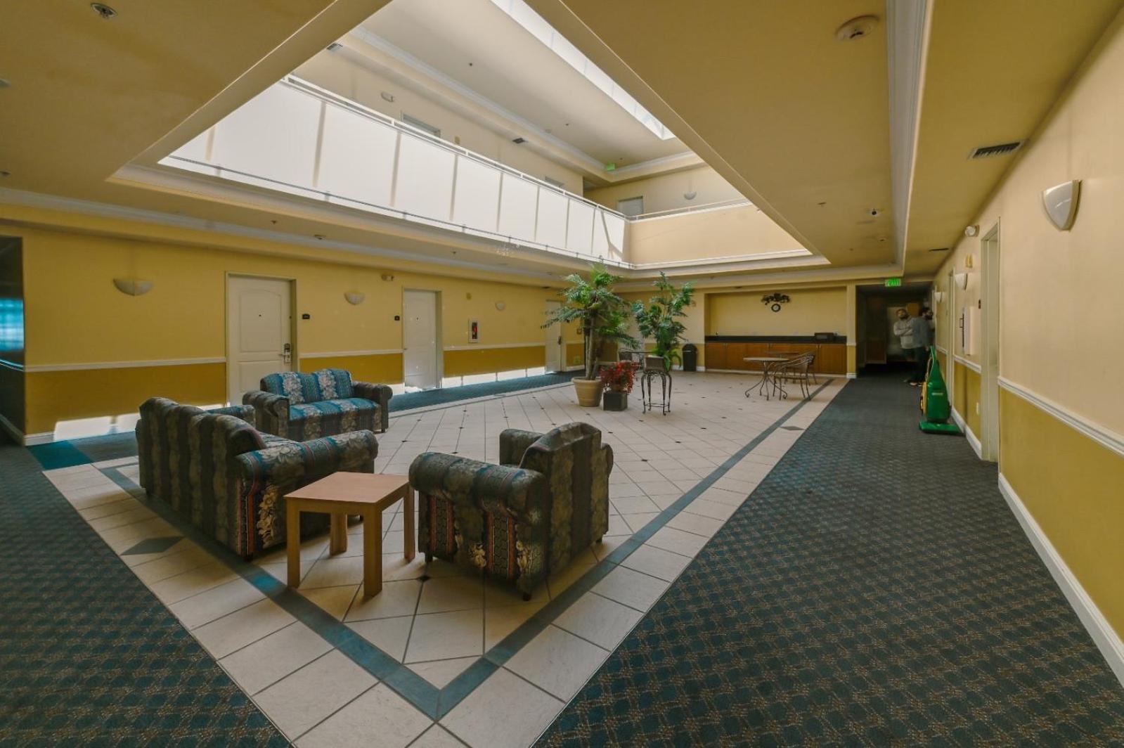 Gateway Inn And Suites San Francisco Sfo Airport San Bruno Exterior foto